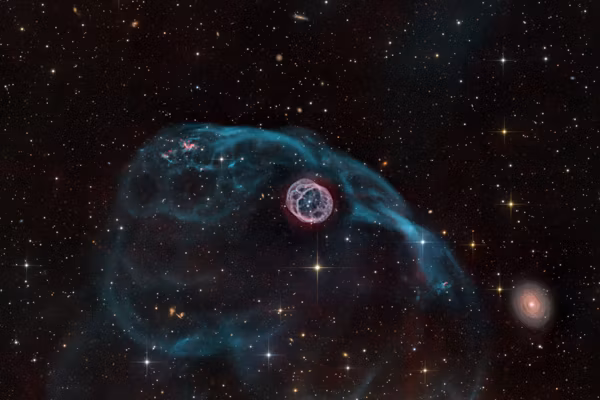 Longmore 8: The Hamster Wheel Nebula