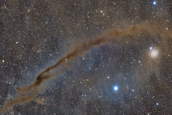 NGC 4372 and the Dark Doodad
